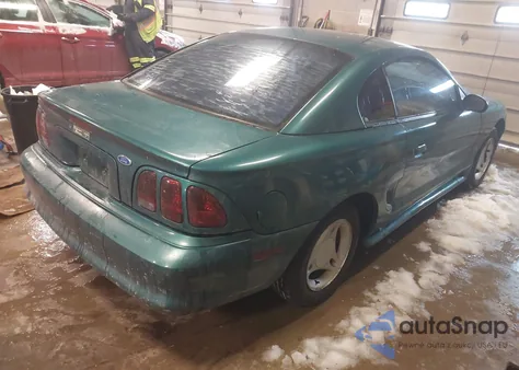 1996 Ford Mustang z USA, uszkodzony, nr VIN 1FALP4045TF119687